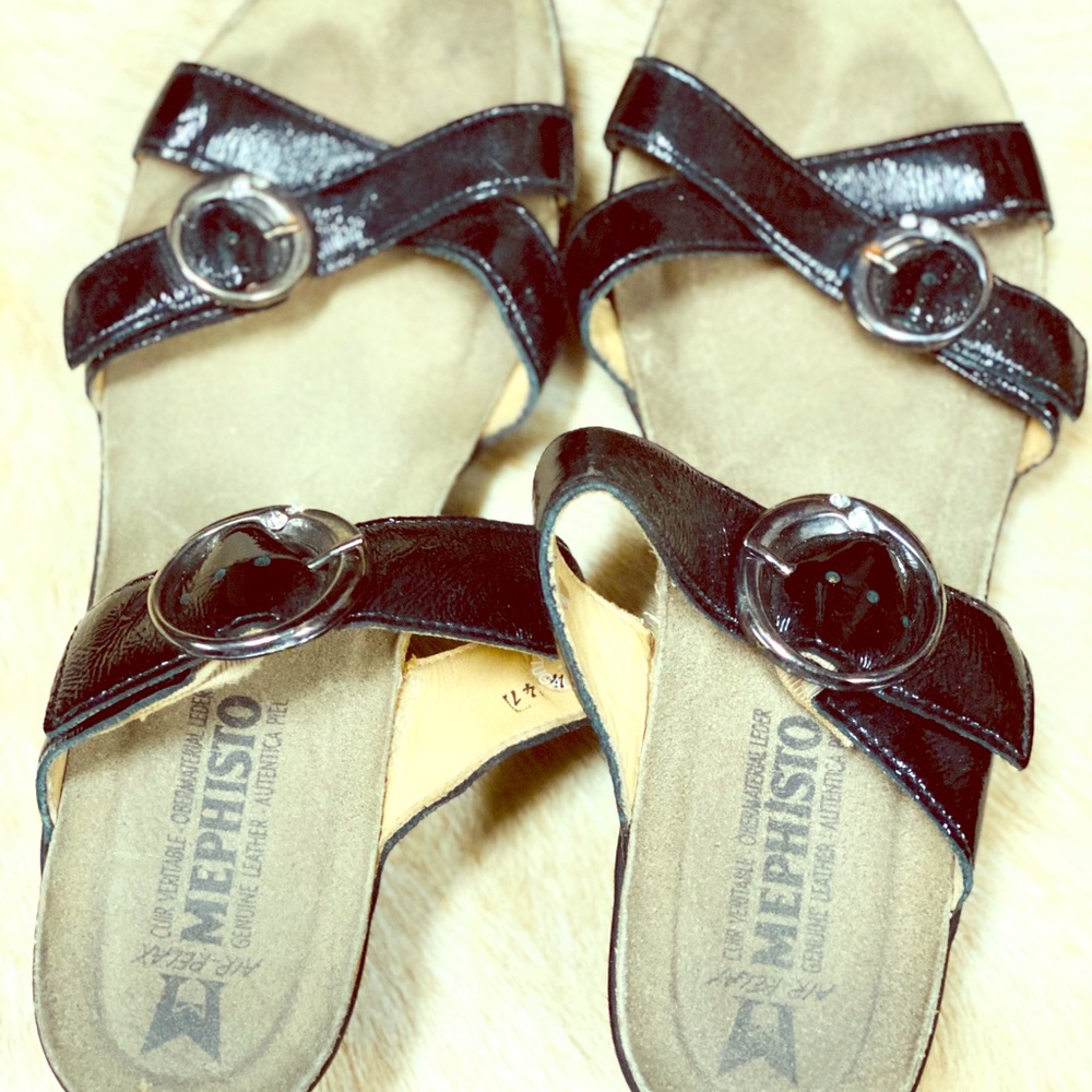 Mephisto leather slides